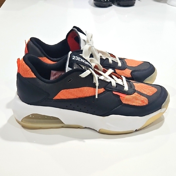 NikeJordan Air 200e Hot Curry-black-team Orange.Sz 9 Mens